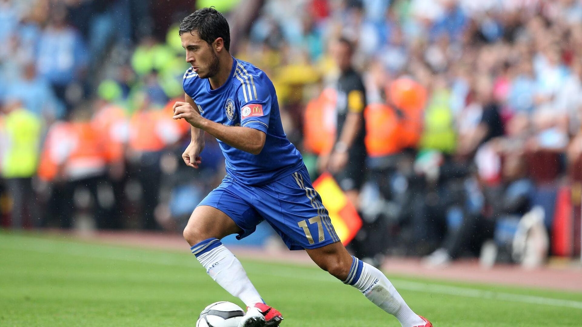 米兰全站app登录app-中国足球复仇世界杯 精彩瞬间引热议，中国足球冲击世界杯各年总结