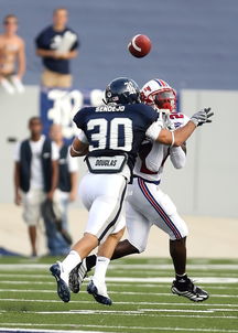 ac米兰足球官网-拜仁传控优势明显，牢牢控制比赛，拜仁的传奇